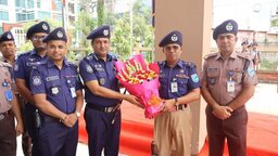 গোপালগঞ্জে পুলিশের বিভিন্ন কার্যালয় ও থানা পরিদর্শনে অ্যাডিশনাল ডিআইজি মোঃ সিদ্দিকুর রহমান