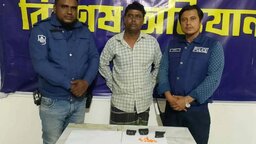 সুনামগঞ্জে ৪১০ পিস ইয়াবাসহ গ্রেফতার- ১