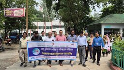 নীলফামারীতে ডেঙ্গু প্রতিরোধে পরিষ্কার-পরিচ্ছন্নতা অভিযান