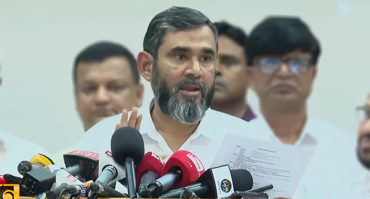 ত্রয়োদশ সংসদ নির্বাচন হবে ঐতিহাসিক : ইসি সানাউল্লাহ