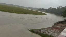 তীব্র স্রোতের কারনে বিলাইছড়ি-রাঙ্গামাটি নৌ চলাচল বন্ধ