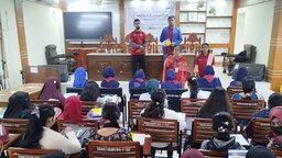 সাতক্ষীরায় আসক-এর সচেতনতামূলক ক্যাম্পেইন ও লিফলেট বিতরণ