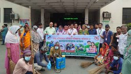 গোপালগঞ্জে ডেঙ্গু প্রতিরোধে পরিষ্কার–পরিচ্ছন্নতা অভিযান