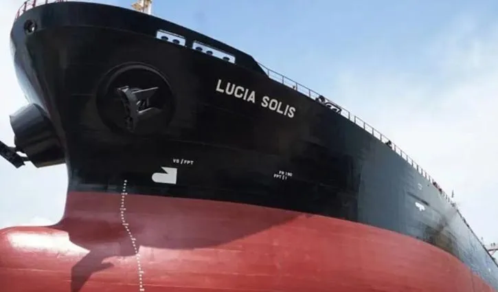 ৬৮ হাজার টন ডিজেল নিয়ে চট্টগ্রামে ২ জাহাজ