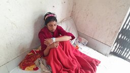 তেঁতুলিয়ায় সেনাসদস্যের বিরুদ্ধে গৃহকর্মীকে নির্যাতনের অভিযোগ