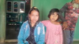 তেঁতুলিয়ায় বিয়ের দাবিতে প্রেমিকের বাড়িতে প্রেমিকার অনশন