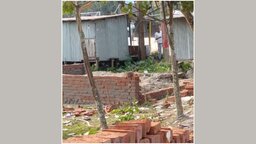 বাকেরগঞ্জে সরকারী জমি দখল করে বিএনপি’র অফিসঘর নির্মানের চেষ্টা