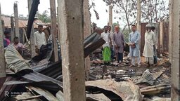 বারহাট্টায় সাতটি দোকানে আগুন, প্রায় ২৩ লাখ টাকার ক্ষয়ক্ষতি