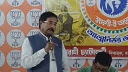 বাংলাদেশের সঙ্গে কাঁটাতার রাখব না, দুই বাংলা এক হয়ে যাব : বিজেপি নেতা