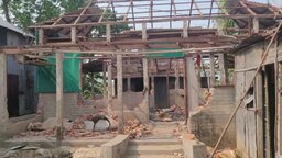 নেত্রকোণায় হত্যা মামলার জেরে আসামিদের বসত ঘর ভাংচুর ও লুটপাট