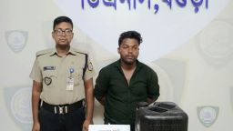শেরপুরে বিপুল পরিমাণ চোলাইমদসহ গ্রেফতার ১