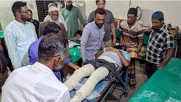 কুয়াকাটায় হোটেল মালিককে রড-হাতুড়ি দিয়ে পিটিয়ে জখম