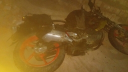 নোয়াখালীর সেনবাগে মাটি কাটা নিয়ে সংঘর্ষ, মোটরসাইকেলে অগ্নিসংযোগ