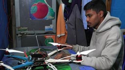 ড্রোন ও মিসাইল প্রযুক্তিতে নীলফামারীর ক্ষুদে বিজ্ঞানীর চমক, অর্থাভাবে ইন্দোনেশিয়া যাত্রা অনিশ্চিত