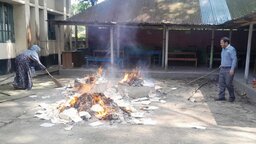 তেঁতুলিয়ায় পুড়িয়ে ধ্বংস করা হলো আড়াই হাজার দলিল