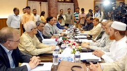 জাতীয় ঐকমত্য গড়ে তুলতে হলে সকল পক্ষকে এগিয়ে আসতে হবে : আলী রীয়াজ