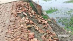 সেতু নির্মাণে অনিয়মের অভিযোগ, দুই মাসেই ধসে গেল অ্যাপ্রোচ