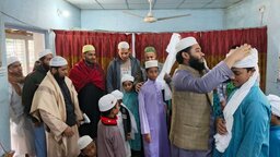 আবাবিল যুব সংঘের উদ্যোগে ৭০ জন হাফেজের মাঝে পাগড়ী প্রদান