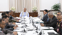 যেকোনো মূল্যে আইনশৃঙ্খলা পরিস্থিতি স্বাভাবিক রাখতে হবে