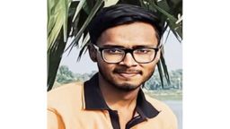 বেনাপোল–যশোর মহাসড়কে লাইট পোস্টে ধাক্কা, কিশোরের মর্মান্তিক মৃত্যু