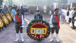 বাকৃবিতে যথাযথ মর্যাদায় শহীদ বুদ্ধিজীবী দিবস পালিত