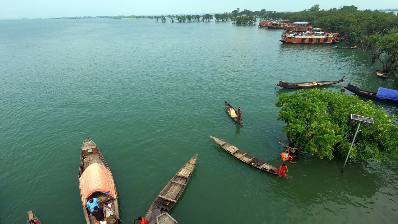 টাঙ্গুয়ার হাওরে উচ্চস্বরে গান-বাজনা ও কোনো পার্টি আয়োজন করা যাবে না
