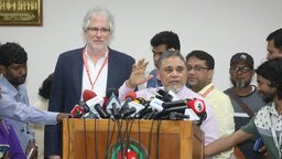 গেজেট আসুক, তারপরই সিদ্ধান্ত : আ. লীগের নিবন্ধন নিয়ে সিইসি-র বার্তা