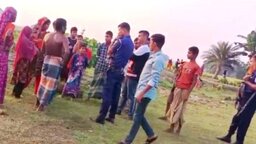 মামলা নেওয়ার কারণে আইনজীবীর বাড়িতে ভাংচুর ও প্রাণনাশের হুমকি