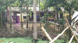 গোপালগঞ্জে খাল দখলে পানিবন্দি ৪ গ্রাম, তলিয়ে গেছে কবরস্থান