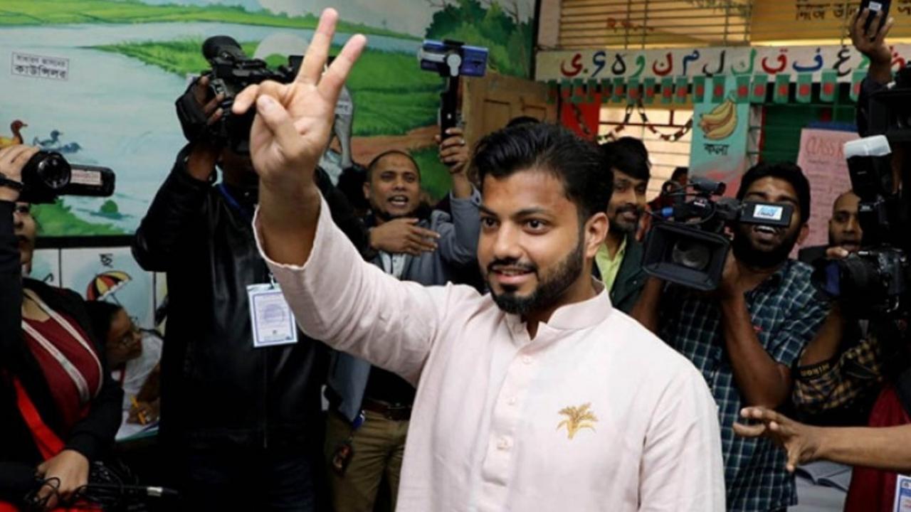 ইশরাক হোসেনকে আজকের মধ্যে শপথ পড়াতে লিগ্যাল নোটিশ