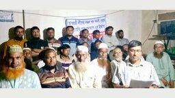 মুকসুদপুরে একদিনে আ. লীগের ৬৭ নেতার পদত্যাগ