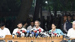 বিচার শেষ না হওয়া পর্যন্ত আওয়ামী লীগের কার্যক্রম নিষিদ্ধ : উপদেষ্টা পরিষদ