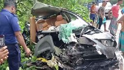 কাশিয়ানীতে বাস-প্রাইভেটকার মুখোমুখি সংঘর্ষে নিহত ২, আহত অন্তত ২০