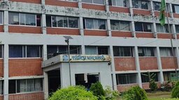 কাঁঠালিয়ায় কলেজছাত্রীর ঝুলন্ত মরদেহ উদ্ধার