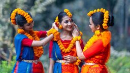 আজ পয়লা ফাল্গুন, নতুন প্রাণের স্পন্দনে প্রকৃতি ও মন