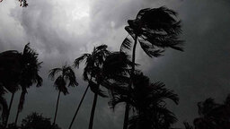 আজ সন্ধ্যার মধ্যে দেশের ৭ অঞ্চলে বজ্রসহ ঝড়ের আভাস