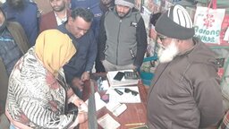 নকলায় বেশি দামে এলপিজি বিক্রি, ৫ ডিলারকে জরিমানা