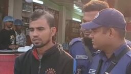 টুঙ্গিপাড়ায় যৌথবাহিনীর অভিযানে গাঁজাসহ যাত্রী আটক