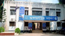 গ্রেপ্তার আতঙ্কে মুকসুদপুরের ৪ গ্রাম পুরুষশূন্য