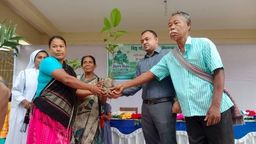 বিশ্ব পরিবেশ দিবস উপলক্ষে বকশীগঞ্জে কারিতাসের উদ্যোগে চারা বিতরণ