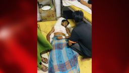 চিকিৎসকের ছুরিকাঘাতে কলেজ শিক্ষার্থী আহত