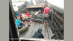 মেঘনায় ট্রলার ডুবিতে সাব পোস্টমাস্টারসহ ২জনের মৃত্যু, নিখোঁজ- ২