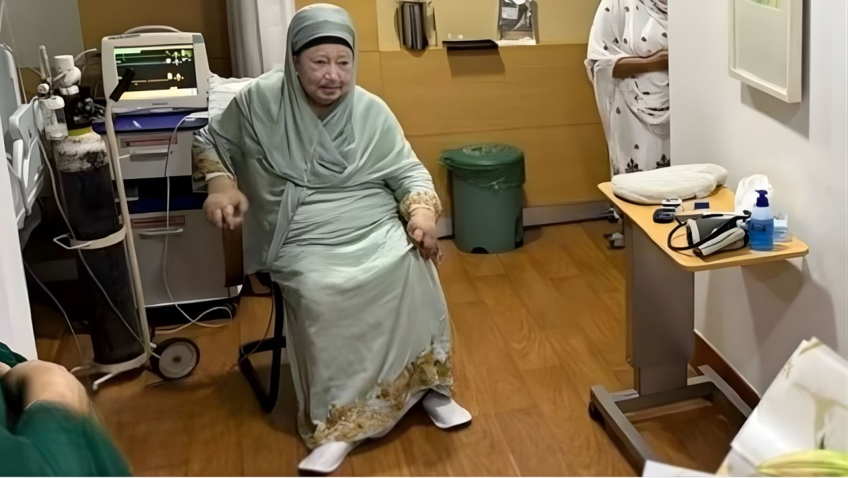 খালেদা জিয়ার হার্ট ও চেস্টে ইনফেকশন হয়েছে : ডা. এফএম সিদ্দিকী