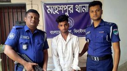 মহেশপুরে নবম শ্রেণির শিক্ষার্থী গণধর্ষণ মামলার আসামি নয়ন গ্রেপ্তার