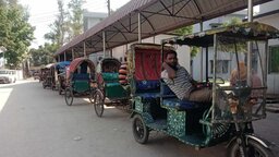 নীলফামারীতে তীব্র দাবদাহে বিপর্যস্ত জনজীবন