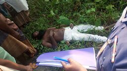 লালমোহনে বিদ্যুৎস্পৃষ্ট হয়ে যুবকের মৃত্যু