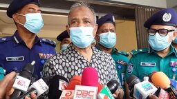 চাইলেই যেকোনো সময় দেশে ফিরতে পারেন তারেক রহমান : স্বরাষ্ট্র উপদেষ্টা