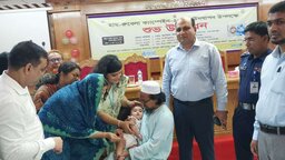 গোপালগঞ্জে হাম-রুবেলা টিকাদান ক্যাম্পেইন শুরু