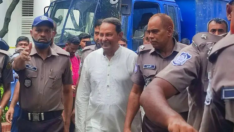 মানবতাবিরোধী অপরাধে ইনুর ১০ বছরের কারাদণ্ড